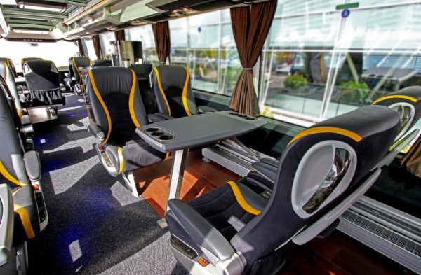 Jonker Setra Schiphol 010 Jonker Setra Schiphol 010